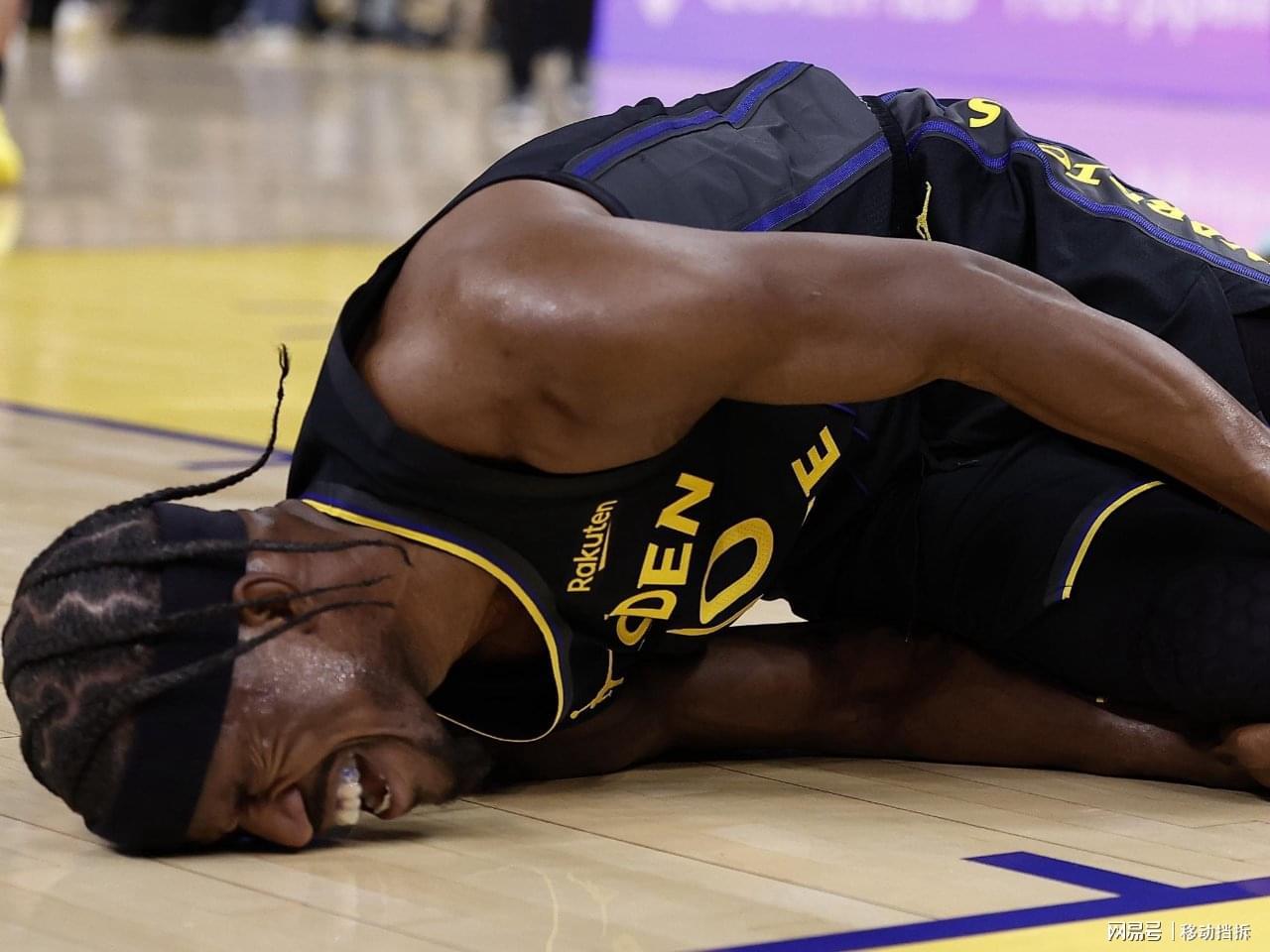 开云体育下载-美媒：为了得到克拉克斯顿和德罗赞，勇士正在想办法促成三方交易